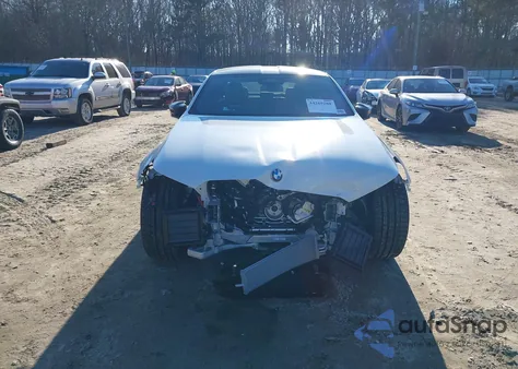 2026 BMW M5 z USA, uszkodzony, nr VIN WBS83FK02TCW43178